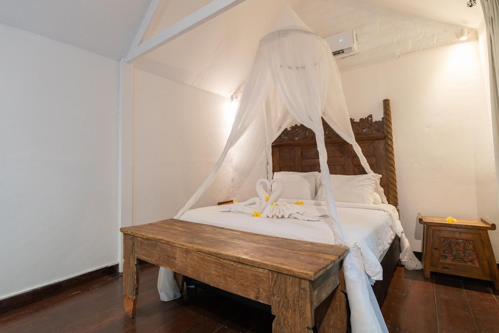 Hotel The Gardens Seminyak Zewnętrze zdjęcie