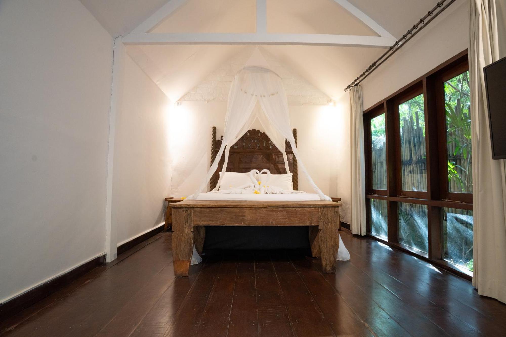 Hotel The Gardens Seminyak Zewnętrze zdjęcie