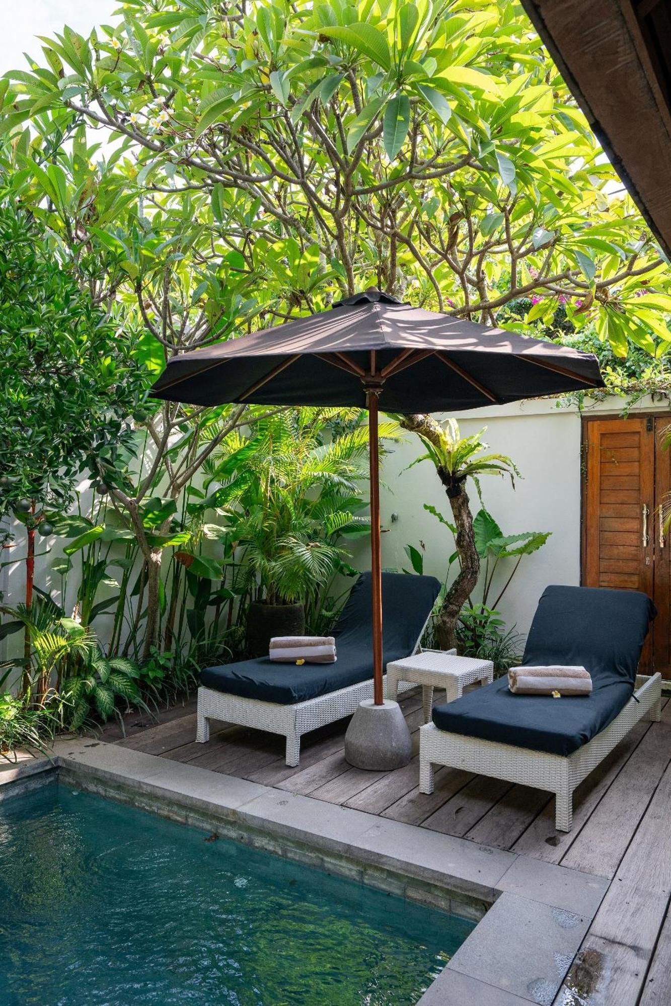 Hotel The Gardens Seminyak Zewnętrze zdjęcie