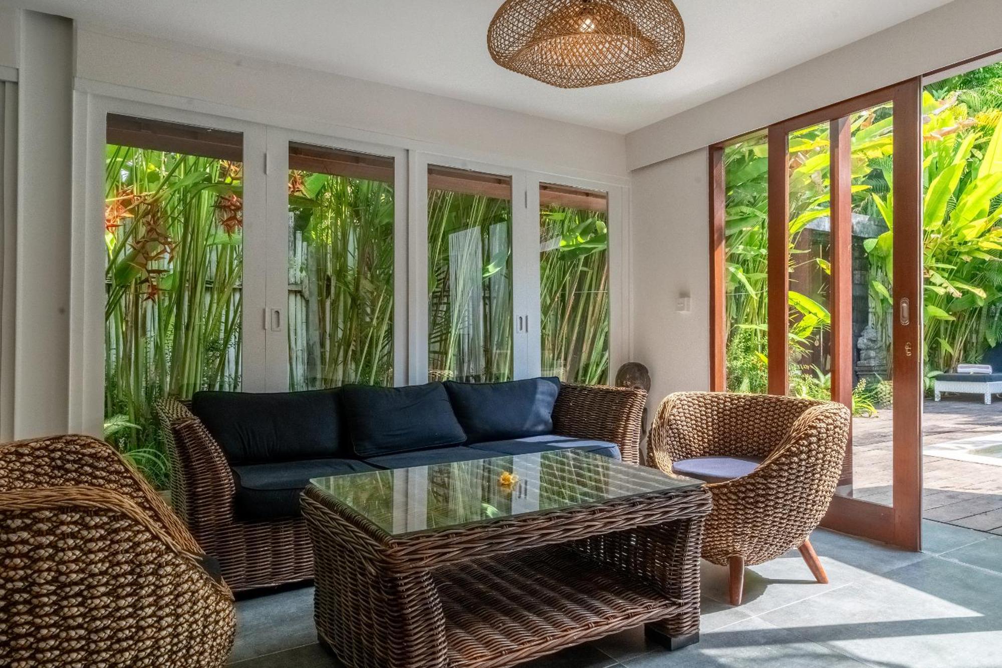Hotel The Gardens Seminyak Zewnętrze zdjęcie